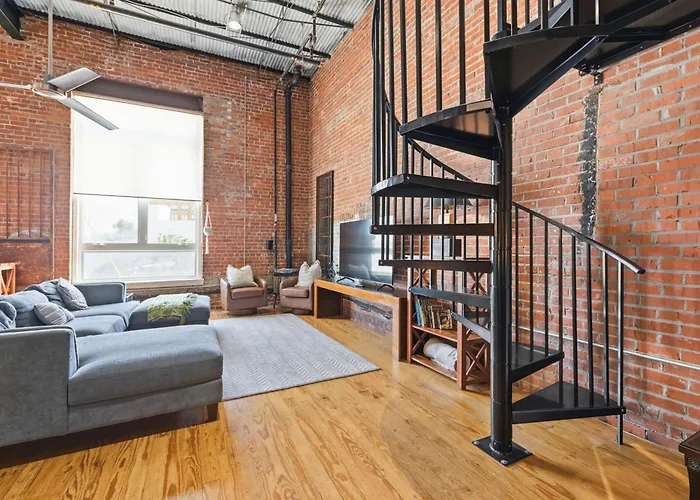 Industrial Modern Loft In Downtown Lafayette