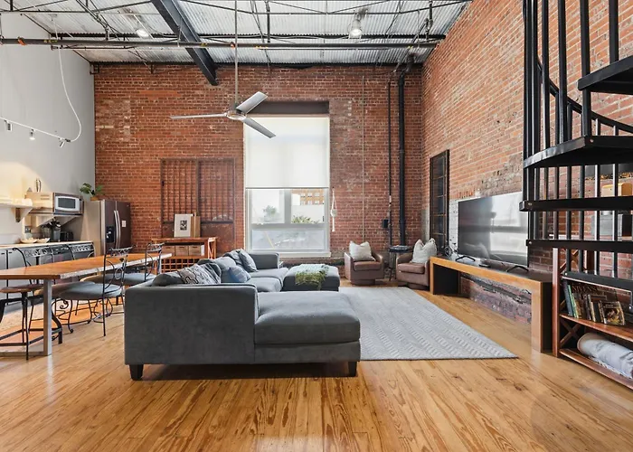 Industrial Modern Loft In Downtown Lafayette
